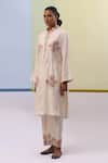 Buy_Sue Mue_Off White Handwoven Chanderi Mulmul Embroidery Thread Aziza Straight Kurta Set 