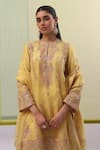 Sue Mue_Yellow Pure Silk Organza Embroidery Thread Round Mahiz Sequin Work Kurta Set _Online_at_Aza_Fashions