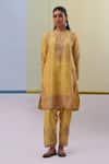 Buy_Sue Mue_Yellow Pure Silk Organza Embroidery Thread Round Mahiz Sequin Work Kurta Set 