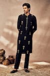 Buy_Masaba_Black Jacquard Silk Embroidered Thread Travellers Kurta And Pant Set _at_Aza_Fashions