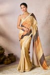 Buy_Masaba_Beige Raw Silk Print Foil Sweetheart Neck Striped Palmscape Saree With Blouse _at_Aza_Fashions