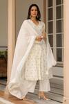 Buy_Pheeta_White Cotton Print Floral V-neck Gathered Kurta And Pant Set _Online_at_Aza_Fashions