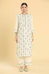 Buy_Label Lila_Off White Cotton Chanderi Blend Embroidery Damask Mandarin Collar Kurta Pant Set 