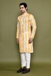 Arihant Rai Sinha_Yellow Kurta Linen Printed Abstract Straight And Pant Set _at_Aza_Fashions