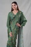 Suave_Green Blouse Dola Silk Floral V Neck Pre-draped Saree With _at_Aza_Fashions