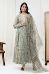 Buy_Yuvrani Jaipur_Green Chanderi Printed Floral Round Gota Embroidered Kurta Pant Set _at_Aza_Fashions