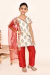 Buy_Samyukta Singhania_Off White Kurta And Pant Cotton Printed Buta Set _at_Aza_Fashions