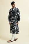 Buy_Anamika Khanna_Black Printed Abstract Monochromatic Kurta _Online_at_Aza_Fashions