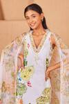 Buy_Bhawna Sethi_White Kurta Pure Cotton Silk Printed Floral V Neck Pelican Set _Online_at_Aza_Fashions