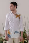 Amrit Dawani_White Cotton Handpainted Eagle And Tiger & Shirt _Online_at_Aza_Fashions