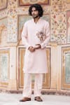 Buy_AMIT ARORA_Peach Kurta Jaam Satin Print Floral Bouquet With Aligadi Pant _at_Aza_Fashions