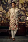 Kasbah_Ivory Georgette Embroidered Floral Kurta _at_Aza_Fashions