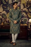 Buy_Kasbah_Green Silk Embroidered Floral Multi-thread Kurta _at_Aza_Fashions