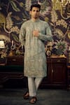 Buy_Kasbah_Green Georgette Embroidered Kashmiri Multi Thread Kurta _at_Aza_Fashions