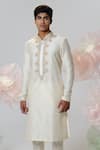 House of KOA_White Kurta Chanderi Embroidered Aari Front Pati With Pant _at_Aza_Fashions