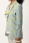 Buy_Jajaabor_Yellow Silk Chanderi Embroidered Stripe Collar Print And Jacket With Pant _Online