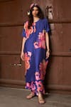 Buy_Archana Shah_Blue Bemberg Silk Printed Floral Round Kurta And Straight Pant Set _at_Aza_Fashions