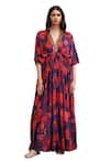 Buy_Archana Shah_Blue Shimmer Georgette Printed Floral Deep V Neck Kaftan 