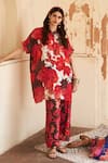 Buy_Archana Shah_Red Bemberg Crepe Print Floral Round Collar Moroccan Top With Pant _at_Aza_Fashions