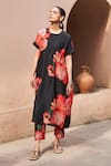 Buy_Archana Shah_Black Bemberg Silk Printed Florette Round Kurta And Pant Set _at_Aza_Fashions