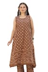 Shop_ASRUMO_Brown Cotton Voile Tie Dye Bandhani U Neck Bandhej Kurta Pant Set 