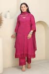 Buy_ASRUMO_Pink Cotton Gauze Embroidery Lace Leaf Neck Rosalia Embellished Kurta Pant Set 