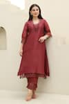 Buy_ASRUMO_Maroon Chanderi Embroidery Lace Gardenia Blossom Embellished Kurta Pant Set 