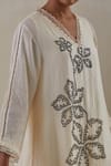 One Not Two_Off White Kurta Crushed Silk Hand Embroidered Floral V-neck Pant Set _at_Aza_Fashions