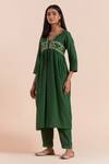 Buy_Priya Chaudhary_Green Soft Chanderi Embroidered Floral Notched Round Yoke A-line Kurta With Pant _Online_at_Aza_Fashions