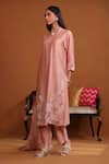 Buy_OMANA BY RANJANA BOTHRA_Pink Kurta And Trouser Cotton Satin Applique Floral V Neck Pakeeza Set 