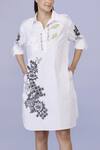 DILNAZ_White Cotton Embroidery Cutwork Collar Neck Blossom Pathani Tunic _Online_at_Aza_Fashions