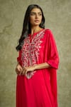 Buy_Wazir C_Pink Crepe Embroidered Kashmiri Tilla Notched Gul Kaftan With Pant 