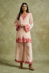 Buy_Wazir C_Peach Crepe Embroidered Kashmiri Aari V-neck Gul Kurta With Pant _Online_at_Aza_Fashions