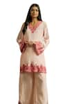 Wazir C_Peach Crepe Embroidered Kashmiri Aari V-neck Gul Kurta With Pant _at_Aza_Fashions