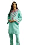 Buy_Wazir C_Sky Blue Muslin Embroidery Kashmiri Aari Round Gul Kurta With Pant 