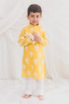 Shop_Chotibuti_Yellow Chanderi Embroidered Thread Floral Kurta With Pyjama _at_Aza_Fashions