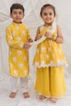 Shop_Chotibuti_Yellow Chanderi Embroidered Thread Floral Kurta With Pyjama _Online_at_Aza_Fashions