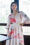 Buy_Raiman_Off White Cotton Hand Embroidery Thread V-neck Bogainvillea Print Midi Dress 