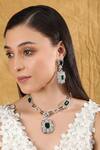 Buy_Auraa Trends_Green Stones, Diamonds Geometric Cutwork Embellished Pendant Necklace _at_Aza_Fashions