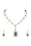 Buy_Auraa Trends_Green Stones American Diamond Zircon Studded Pendant Necklace Set _Online_at_Aza_Fashions
