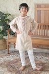 Buy_The Plum Bum_Ivory Muslin Floral Motif Kurta With Pant _at_Aza_Fashions