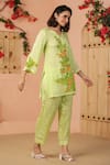 Shop_Geroo Jaipur_Green Jacquard Handpainted Floral V-neck Botanical Beauty Kurta With Pant 