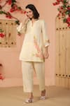 Buy_Geroo Jaipur_Off White Jacquard Handpainted Floral Botanical Beauty Woven Kurta With Pant _Online_at_Aza_Fashions