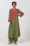 Buy_Pants and Pajamas_Green Chanderi Mul Embroidered Thread Geometric Patch Work Kurta With Pant _at_Aza_Fashions