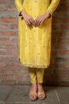 Buy_Pooja Kankariya_Yellow Raw Silk Embroidered Zardozi Notched Floral Kurta Pant Set 