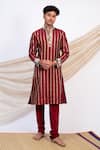 Buy_AAMRA BY LAVANYA_Maroon Chanderi Silk Print Kalamkari Gul Bloom Striped Kurta With Churidar _at_Aza_Fashions