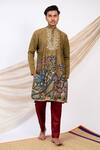 Buy_AAMRA BY LAVANYA_Green Linen Satin Print Kalamkari Dev Sena Kurta With Pant _at_Aza_Fashions