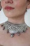 Shop_Anana_Silver Plated Rutvi Floral Carved Tribal Choker _at_Aza_Fashions