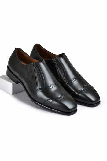 Buy_Wednesday Lifestyle_Black Buckles Benjamin Brogue Loafers _at_Aza_Fashions