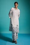 Buy_Dash And Dot_Ivory Viscose Embroidery Collared Floral Kurta With Pant _at_Aza_Fashions